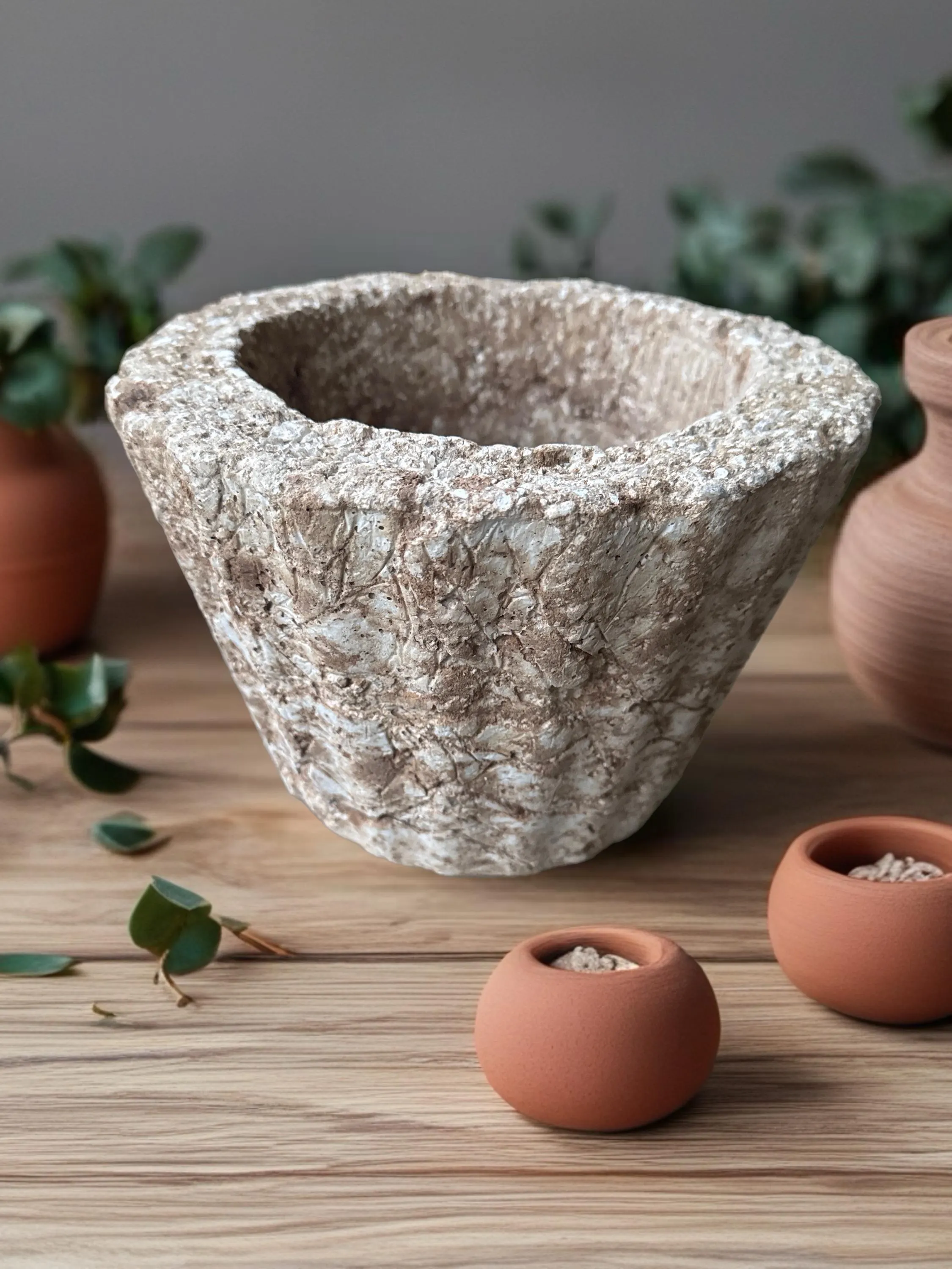 N22031 Rustic Charming Handmade Hypertufa Flowerpot for Modern Home and Gardens